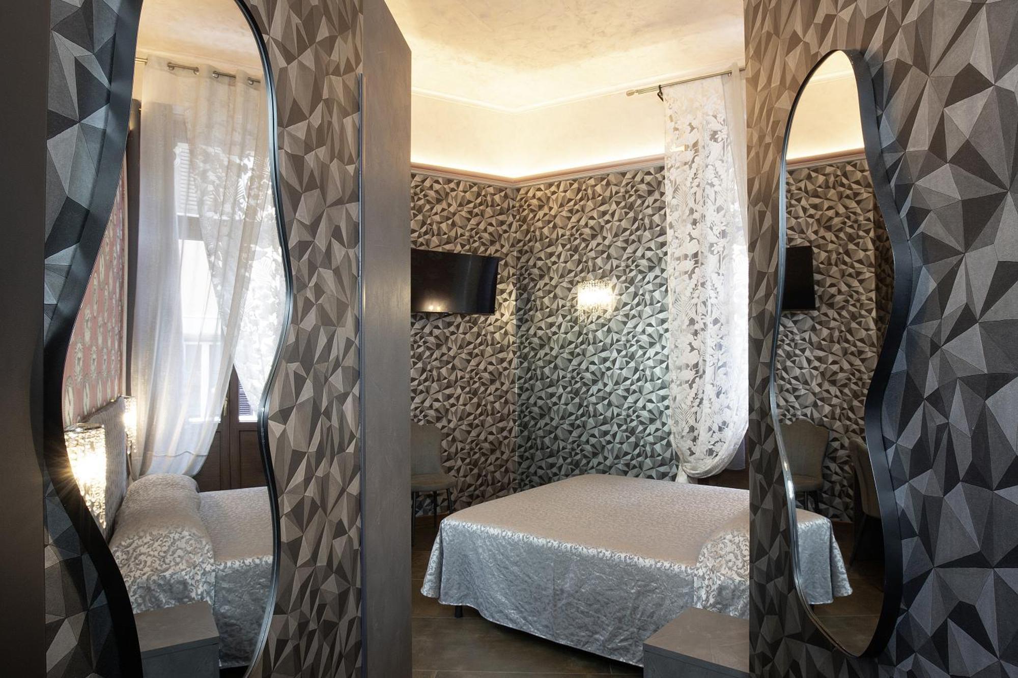 Antica Dimora Delle Cinque Lune Hotel Rome
